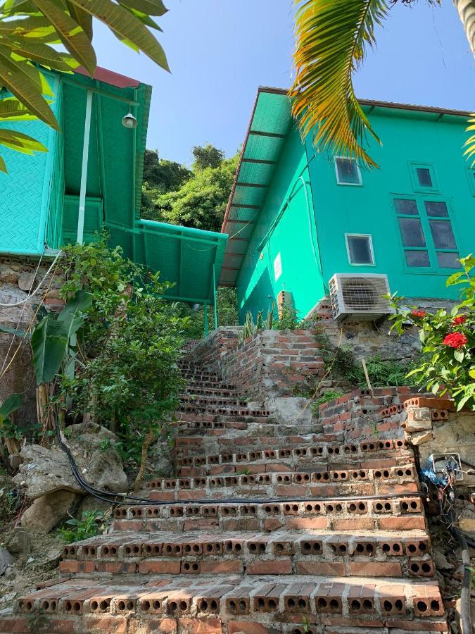 Ocean Beach Resort Cat Ba Island Exteriör bild